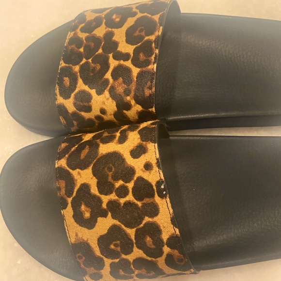 NWT Nordstrom All Saints leopard slides- 7 - Picture 1 of 6